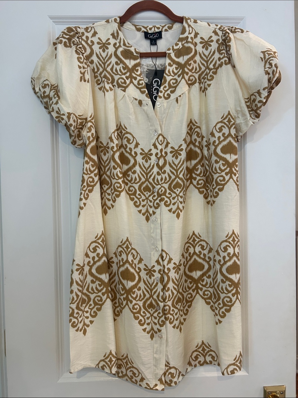 Gigio Ivory and Tan Printed Button-Front Tunic Dress